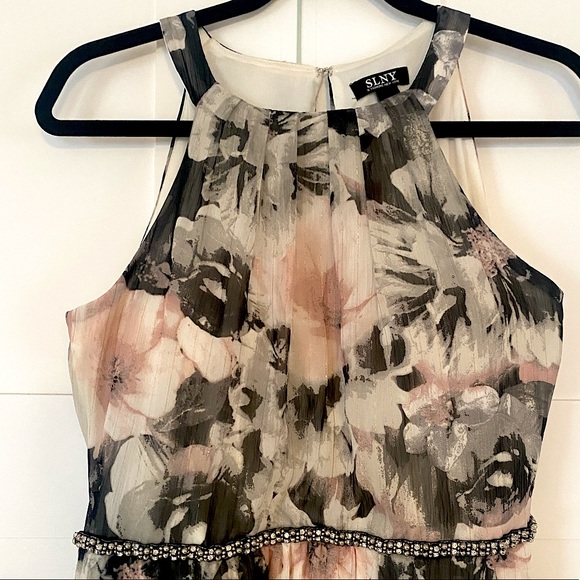 Halter Maxi Dress - Picture 8 of 9